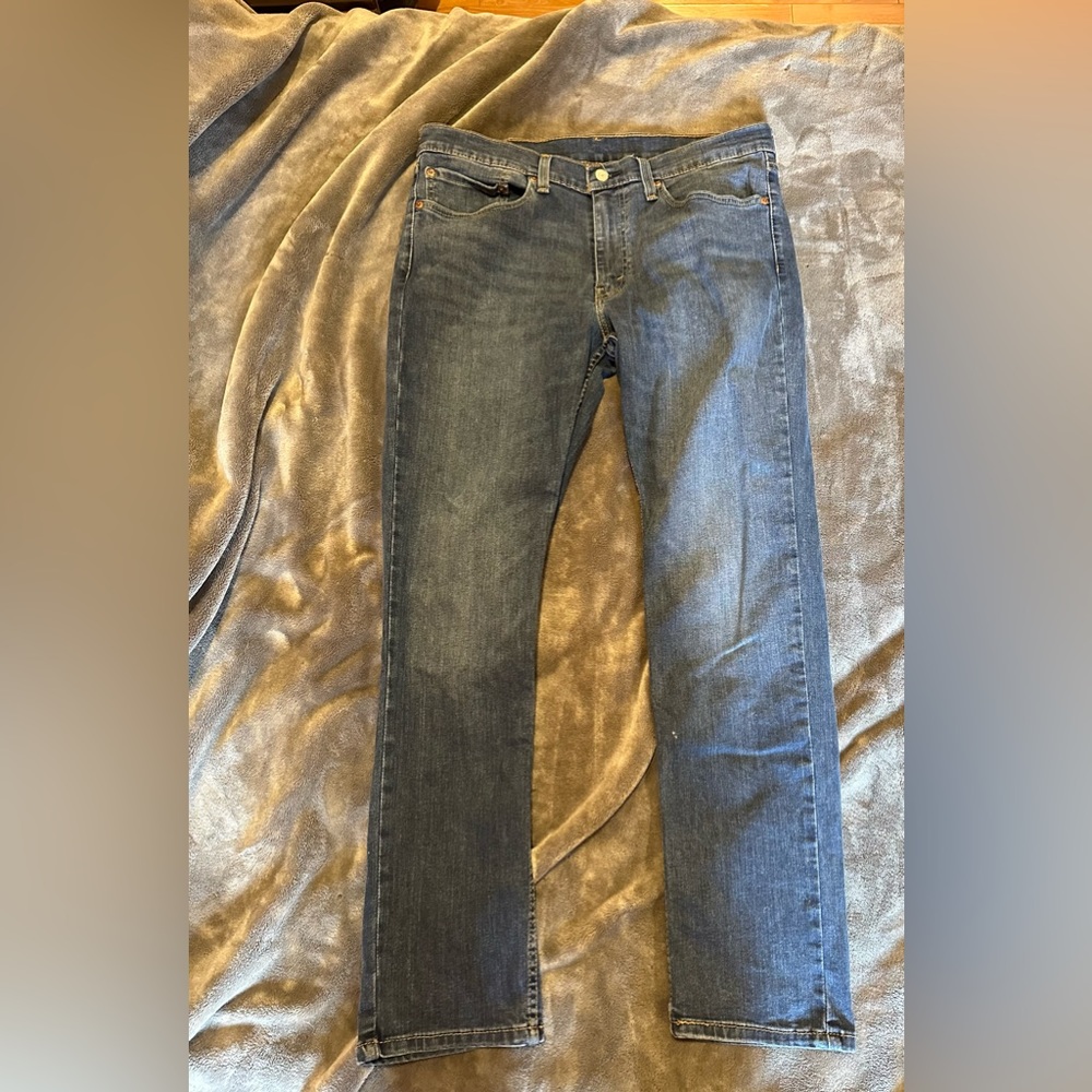 Levi’s jeans. Size 34